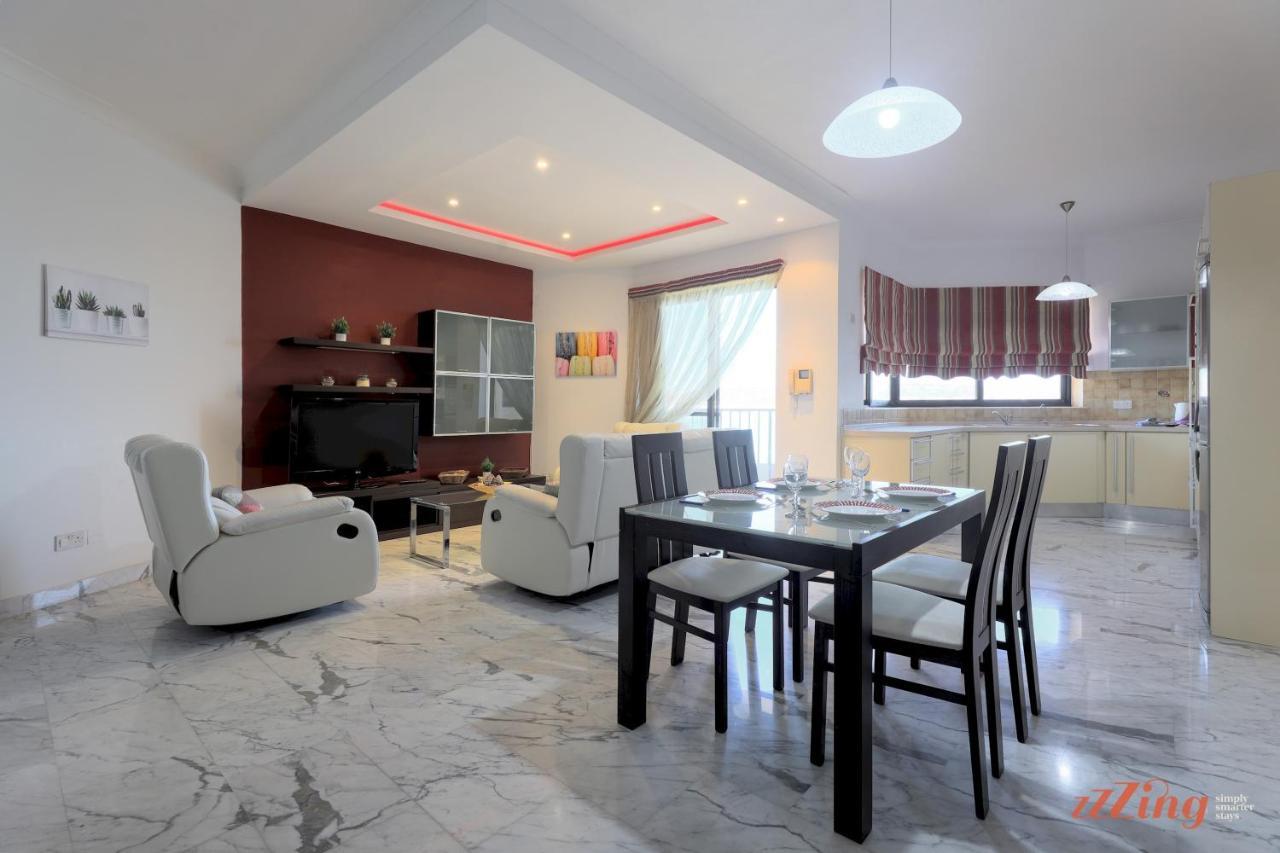 Beachfront 2 Bedroom Holiday Home Is-Sellum Екстер'єр фото